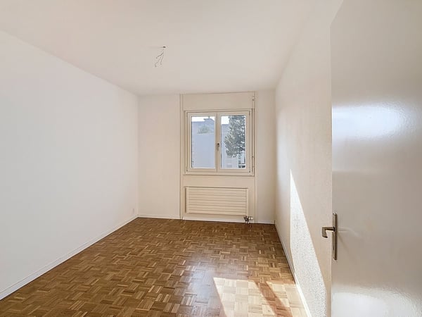 Superbe logement lumineux avec loggia et panorama exceptionnel 9