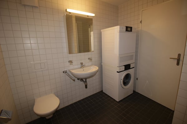 Très grand 2½ pièces type loft de 94 m2 résolument moderne ! 3