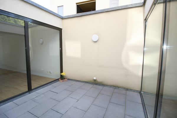 Incroyable loft de 97 m² avec patio au c?ur de Fribourg 12