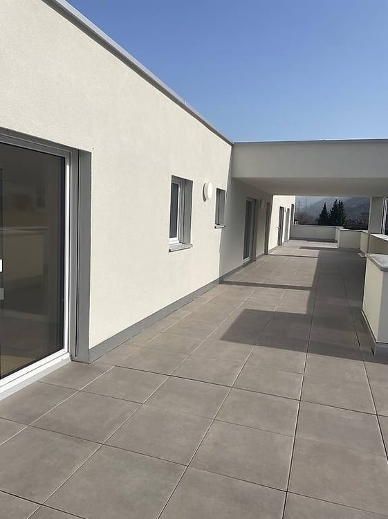 4.5 Zimmer Attika Wohnung 8