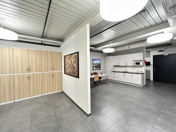 Verkaufs- oder Bürofläche von 154m2 in La Chaux-de-Fonds 5