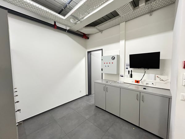 Verkaufs- oder Bürofläche von 154m2 in La Chaux-de-Fonds 9