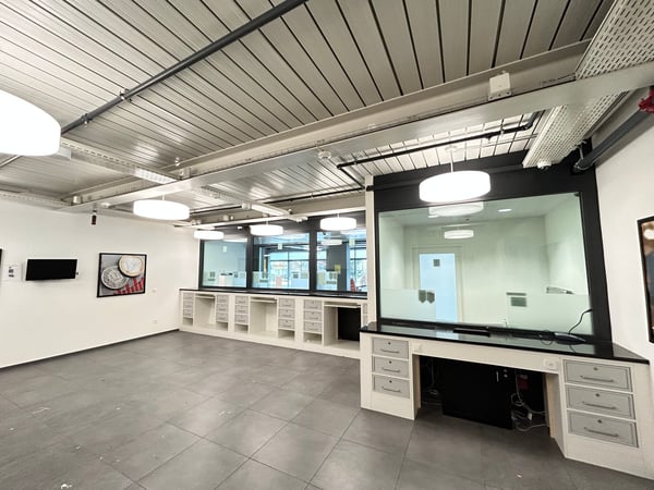 Verkaufs- oder Bürofläche von 154m2 in La Chaux-de-Fonds 3