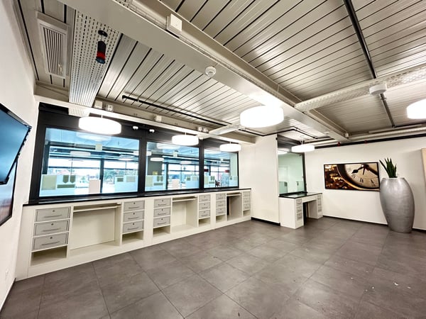 Verkaufs- oder Bürofläche von 154m2 in La Chaux-de-Fonds 2