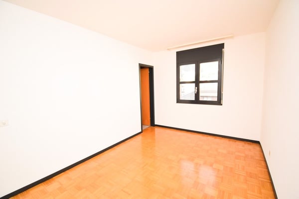 Locarno - 1.5 locali - SOLO CON PORTINERIA (ref. 95-516) 8