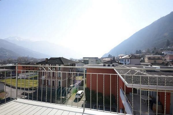Bellinzona/Carasso - 3.5 locali all'ultimo piano (ref. 365-8) 7
