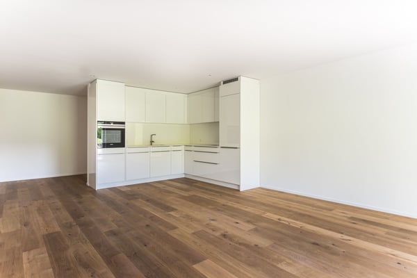 Moderne 3.5-Zimmer-Wohnung in Oberhelfenschwil – Neubau mit Sitzplatz und herrlicher Aussicht 2
