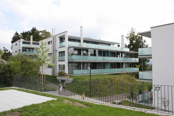 Bastelraum inkl. Einstellhallenplatz in Ittigen 1