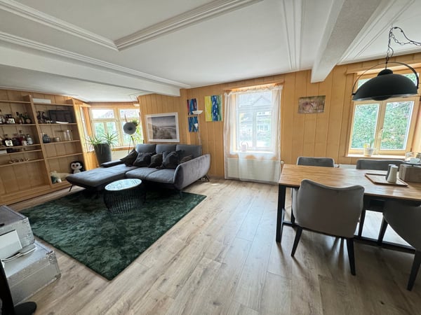 Charmantes Einfamilienhaus an geplanter 30er Zone 3