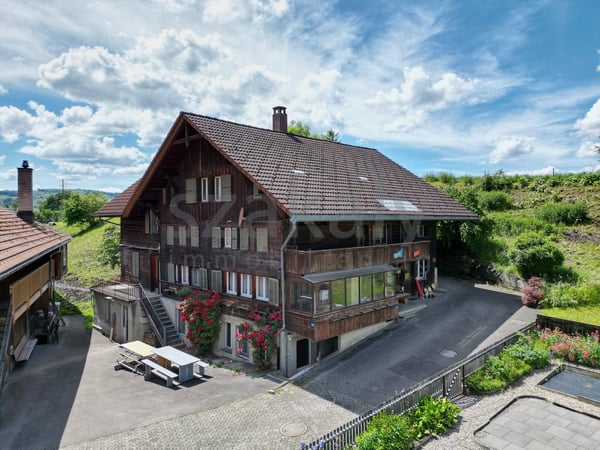 Raum schaffen und wirken. 9