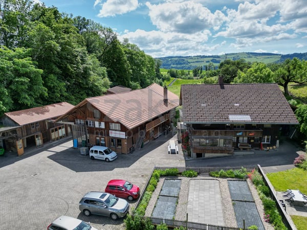 Raum schaffen und wirken. 10