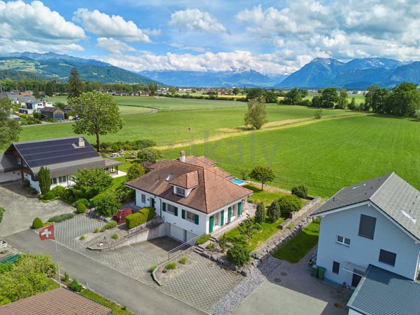 Freistehendes 5½- bis 6½-Zimmer-Landhaus in Uttigen 6