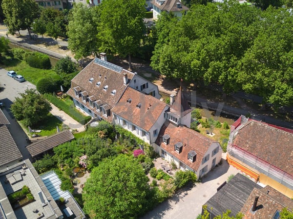 Dreifamilienhaus mit Charme in alterwürdigem Gemäuer 19