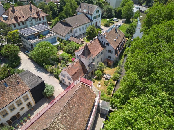 Dreifamilienhaus mit Charme in alterwürdigem Gemäuer 20