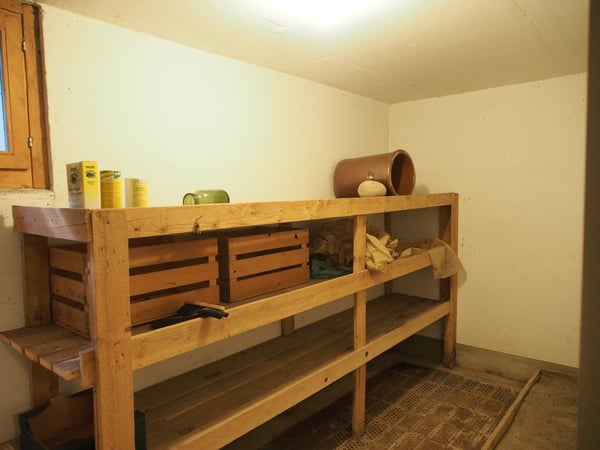 Grosszügiges Einfamilienhaus mit Garten in Schüpfen 16