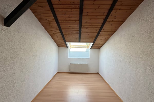 Mehrfamilienhaus mit Sanierungspotenzial 11