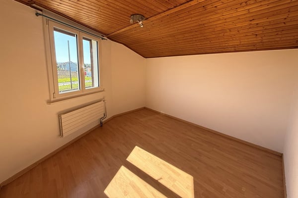 Mehrfamilienhaus mit Sanierungspotenzial 6