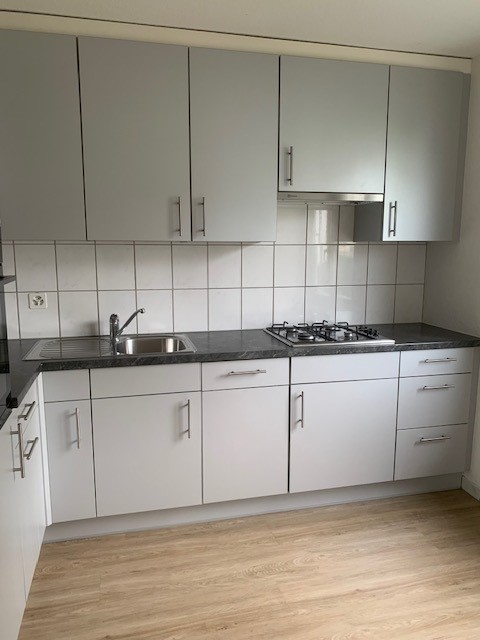Moderne 2.5-Zimmer-Wohnung an der Fliederstrasse in Zofingen 4