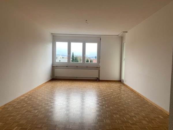 Moderne 3.5-Zimmer-Wohnung mit toller Aussicht über den Dächern von Zofingen 5