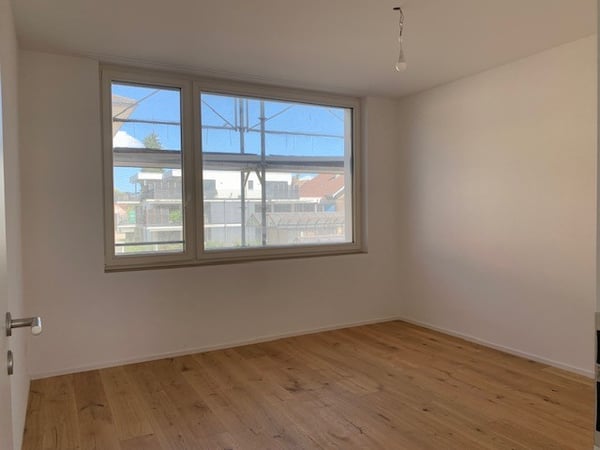 hochwertige 3.5-Zimmer-Neubauwohnung direkt beim Bahnhof 7