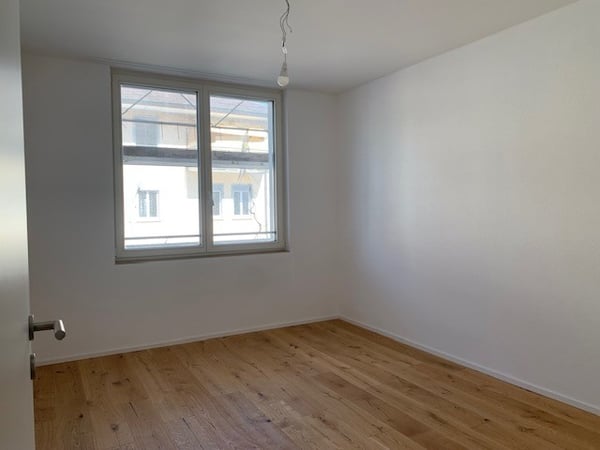 Neubauwohnung 3.5-Zimmer direkt beim Bahnhof 7