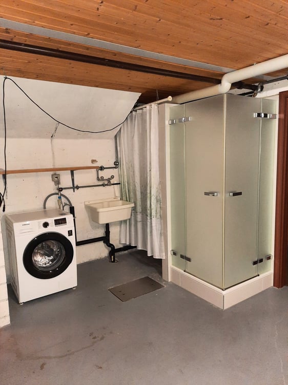 Reihen-Einfamilienhaus an unverbaubarer Lage und Landwirtschaftszone angrenzend 16