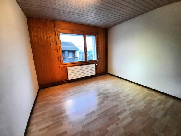 Reihen-Einfamilienhaus an unverbaubarer Lage und Landwirtschaftszone angrenzend 10