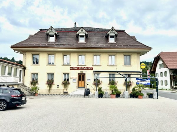 Restaurant & Pzzeria zu Vermieten 1