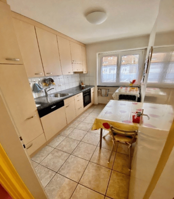 Mehrfamilienhaus zu Verkaufen 6