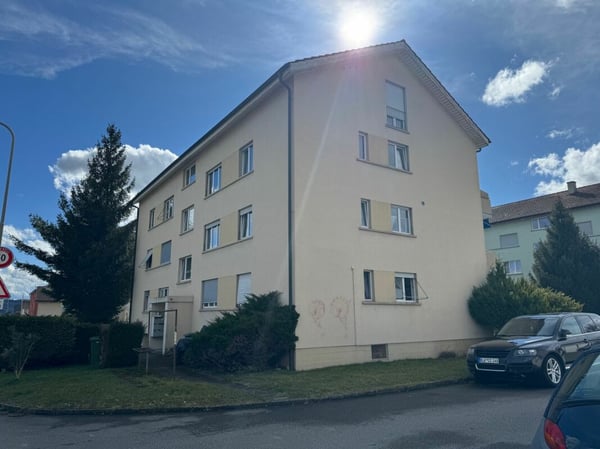 Mehrfamilienhaus zu Verkaufen 1