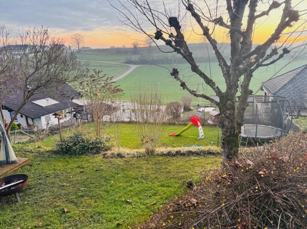 Einfamilienhaus zu Verkaufen mit Bauland Reserve CHF 1'030'000.- 28