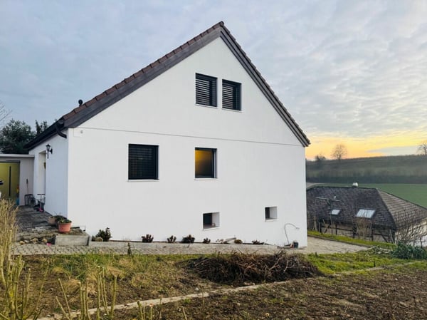 Einfamilienhaus zu Verkaufen mit Bauland Reserve CHF 1'030'000.- 23