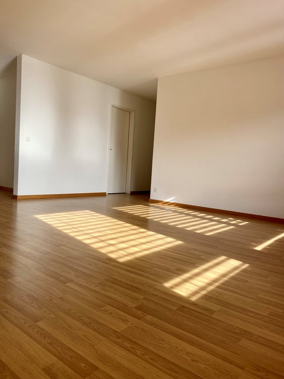 Charmante 3.5-Zimmer-Wohnung mit Balkon und schöner Aussicht in Teufenthal AG 4