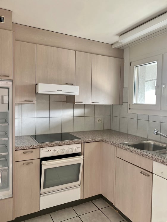 Charmante 3.5-Zimmer-Wohnung mit Balkon und schöner Aussicht in Teufenthal AG 8