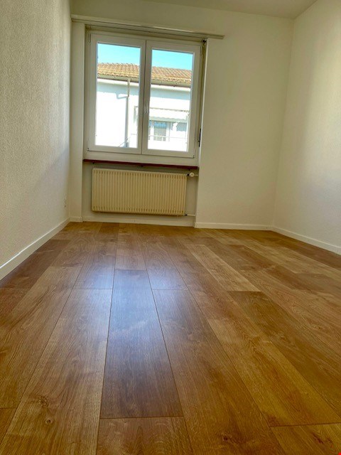 Grosszügige 3 1/2 Zimmer-Wohnung an top Lage mit Weitblick 7