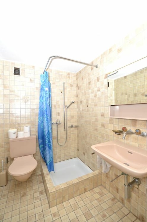 Traditionslokal mit 6 Zimmern und 4.5 Zimmer-Dachwohnung im Zentrum von Matzingen 11