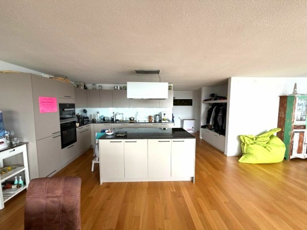 Traumhafte 4 ½ Zimmer-Attikawohnung mit Weitsicht auf die Berner Alpen