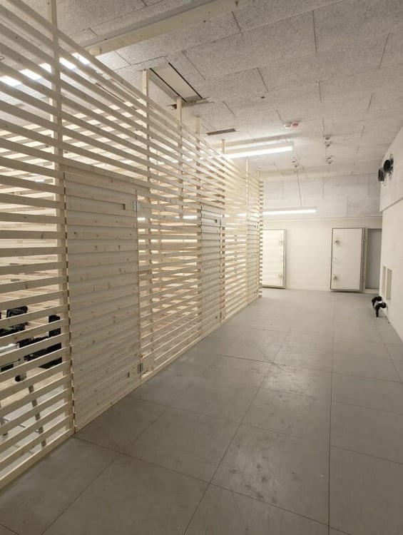Lagerräume in verschiedenen Grössen (3m², 15m², 31m²) 3