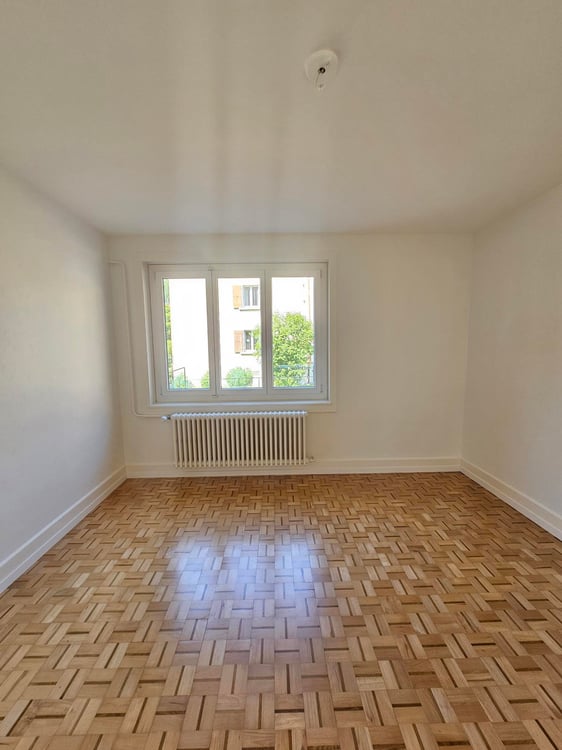 1ER LOYER OFFERT - Charmant appartement de 3 pièces à Val-de-Travers 8