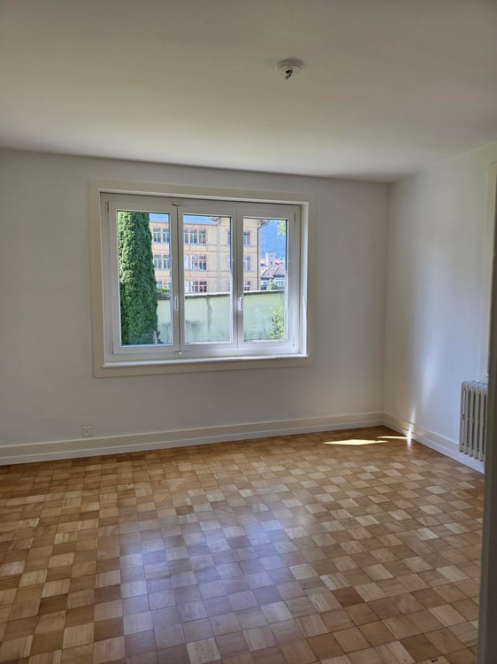1ER LOYER OFFERT - Charmant appartement de 3 pièces à Val-de-Travers 9