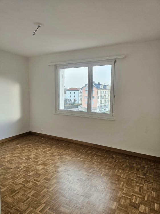 Appartement de 1 pièces à Fleurier avec grand balcon 8