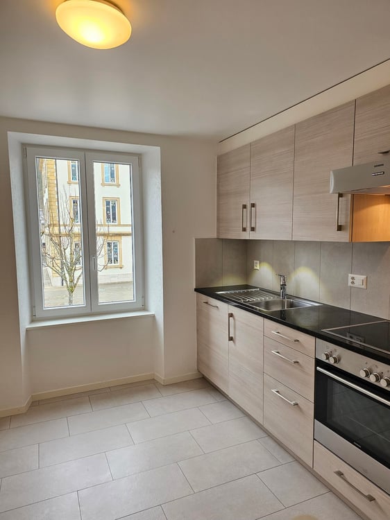 Charmant appartement de 4.5 pièces avec terrasse au centre de Fleurier 2