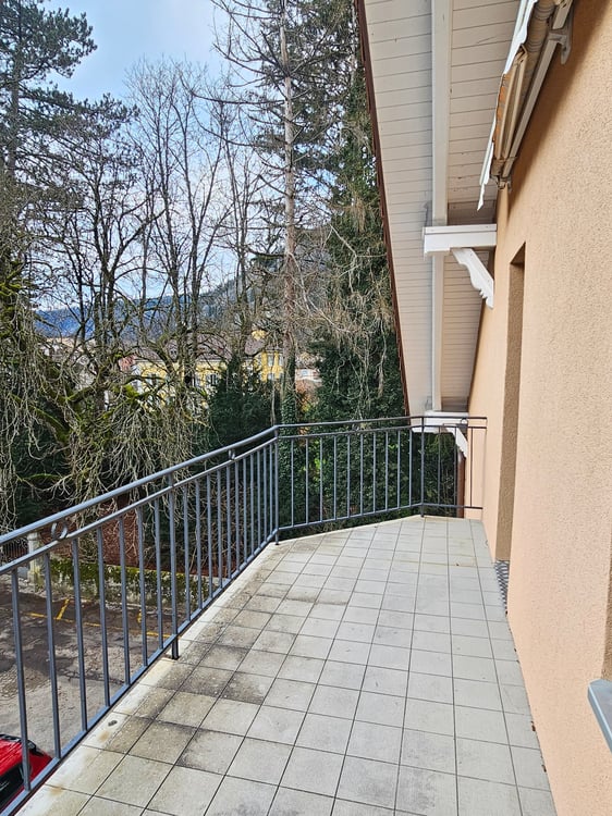 Charmant appartement de 3 pièces au centre de Fleurier avec balcon 10