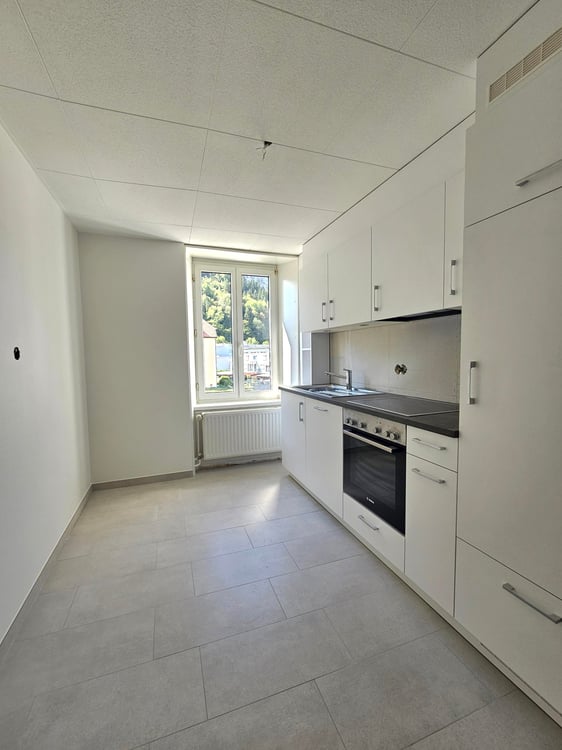 Appartement de 3 pièces en cours de rénovation à Fleurier 1