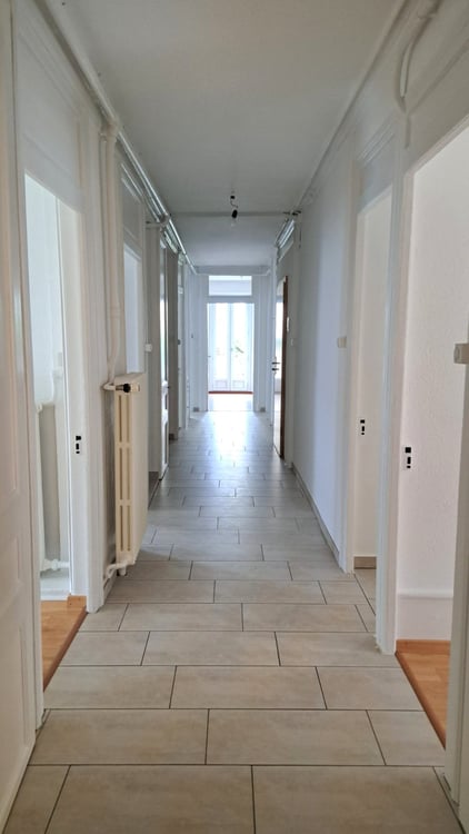 Appartement de 6 pièces au centre du village de Fleurier 9