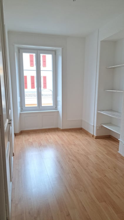 Appartement de 6 pièces au centre du village de Fleurier 10