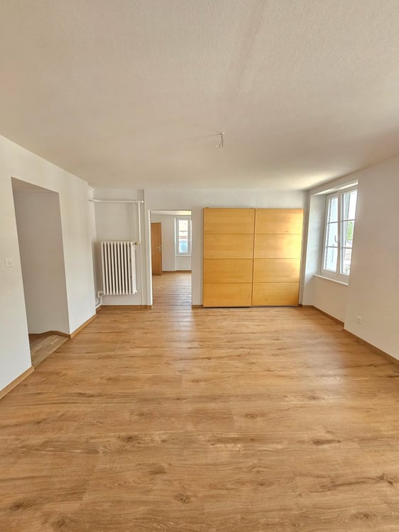 Bel appartement rénové au centre de Fleurier 3