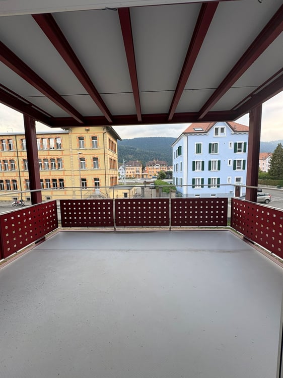 Appartement de 1 pièces rénové avec grand balcon 11
