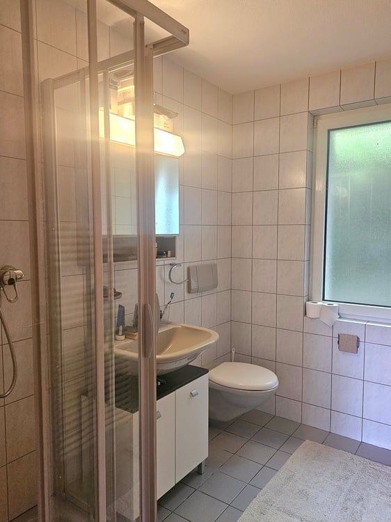 Entre nature et confort : belle maison de 200 m² à Couvet 16