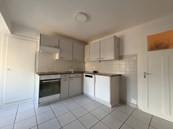A louer appartement 4.5 pièces au 4ème étage 5